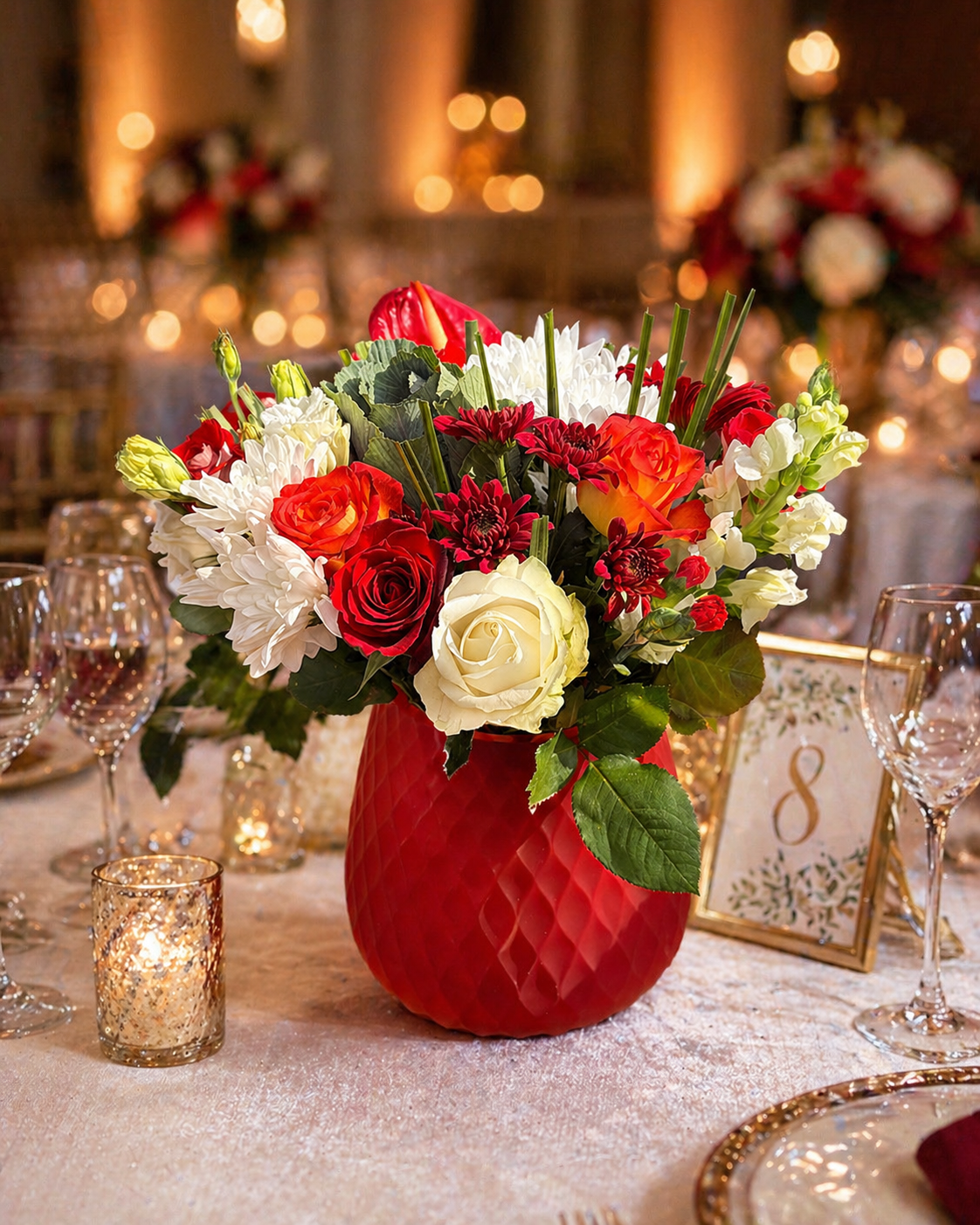VA002_StunningRedRoseWhiteSpray_RedVase